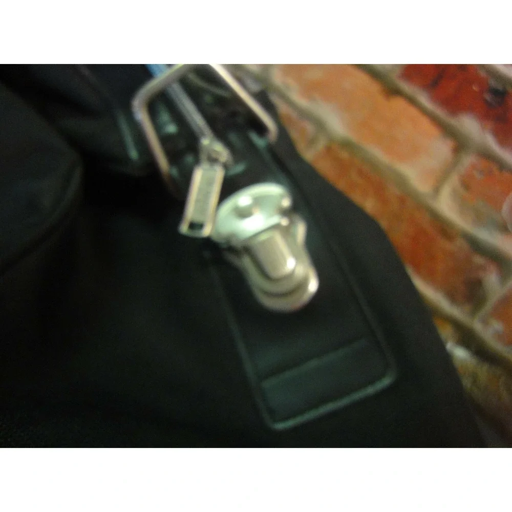 Drakkar Noir Black large zippered duffle travel bag w/ removable shoulder strap‎